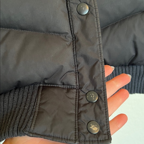 GAP Women’s Black Button Front Down Fill Puffer Vest - Small - Y2K - Picture 10 of 12